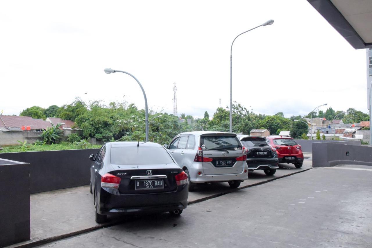 Reddoorz Apartment @ Serpong Green View 当格浪 外观 照片